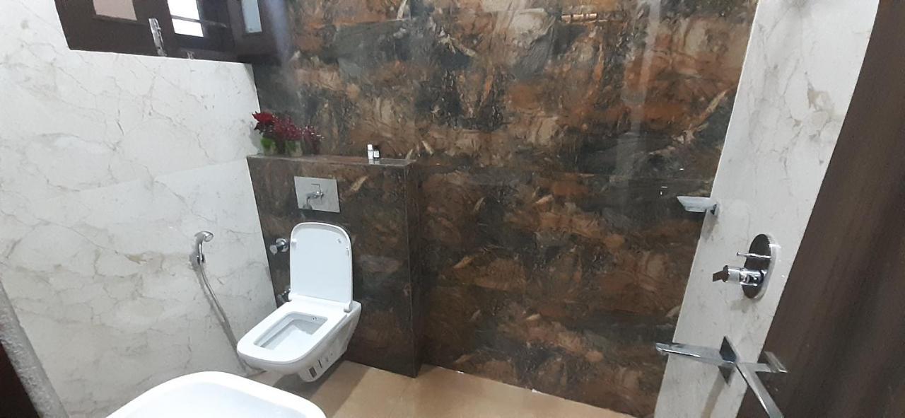 Amor Hotel Gangānagar Extérieur photo