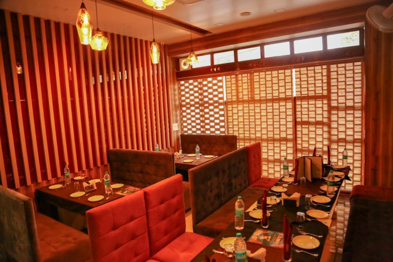 Amor Hotel Gangānagar Extérieur photo