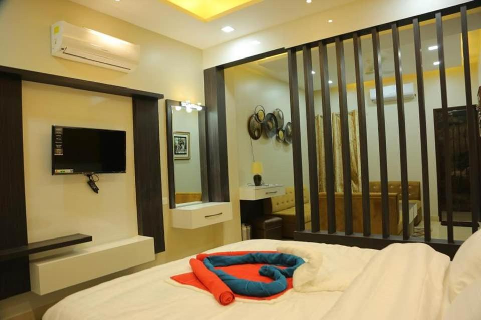 Amor Hotel Gangānagar Extérieur photo