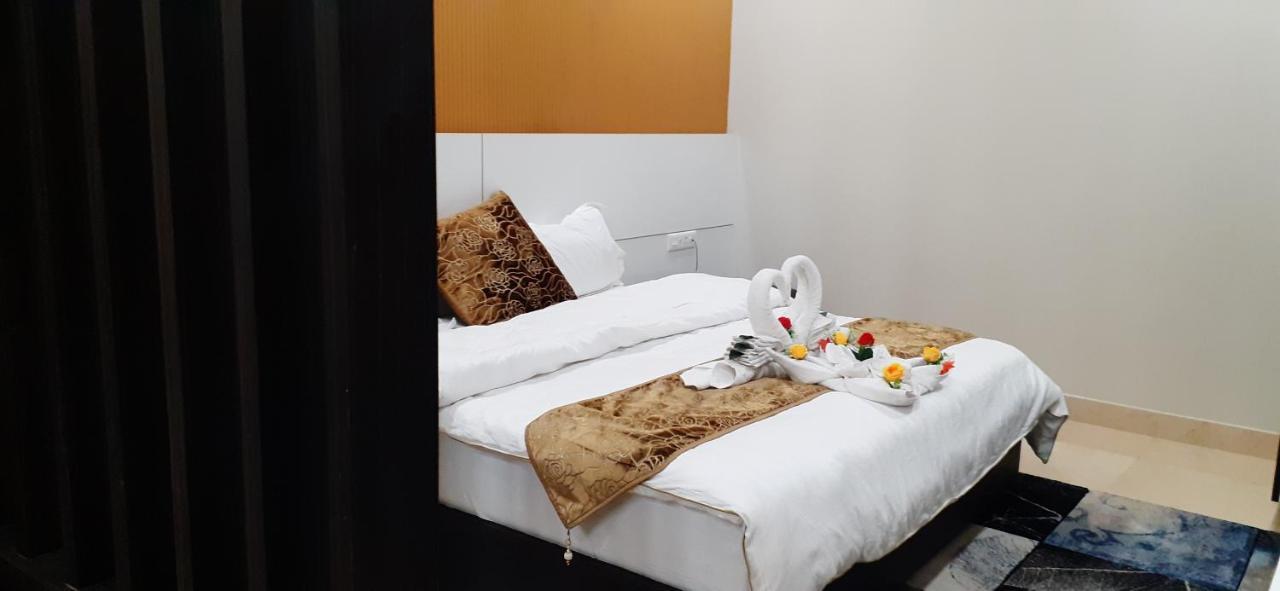 Amor Hotel Gangānagar Extérieur photo